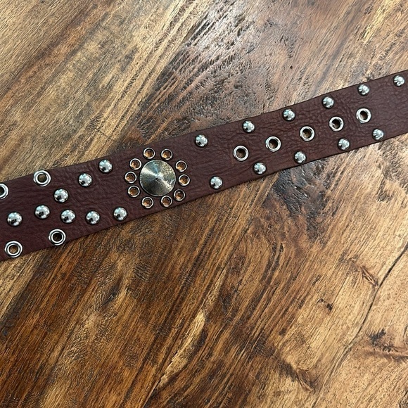 Leatherock Brown Leather Studded Crystal Embellished Belt SzM - Picture 16 of 16